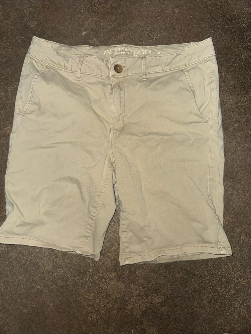 American Eagle Outfitters Women’s Beige Chino Shorts